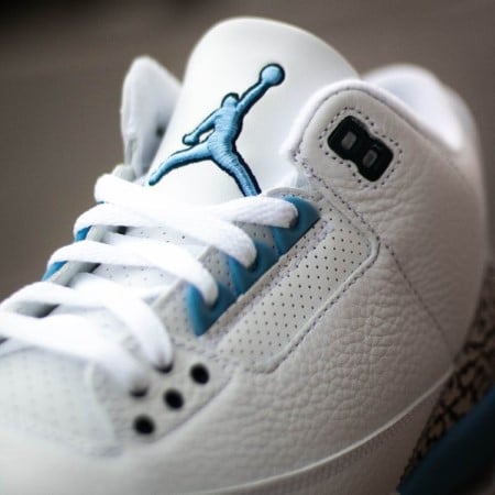 Air Jordan 3 Retro UNC (2020)