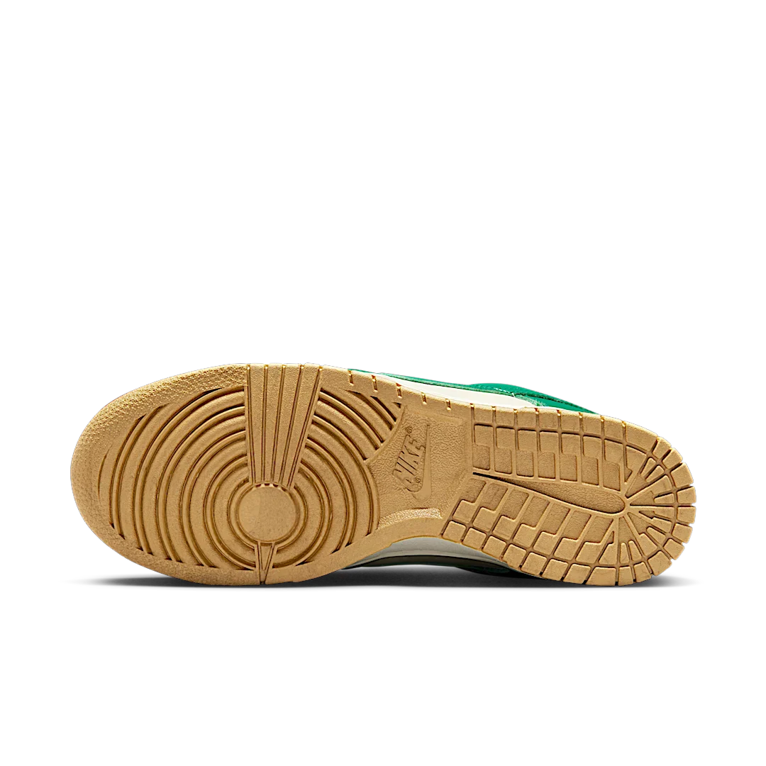Nike Dunk Low Malachite University Gold