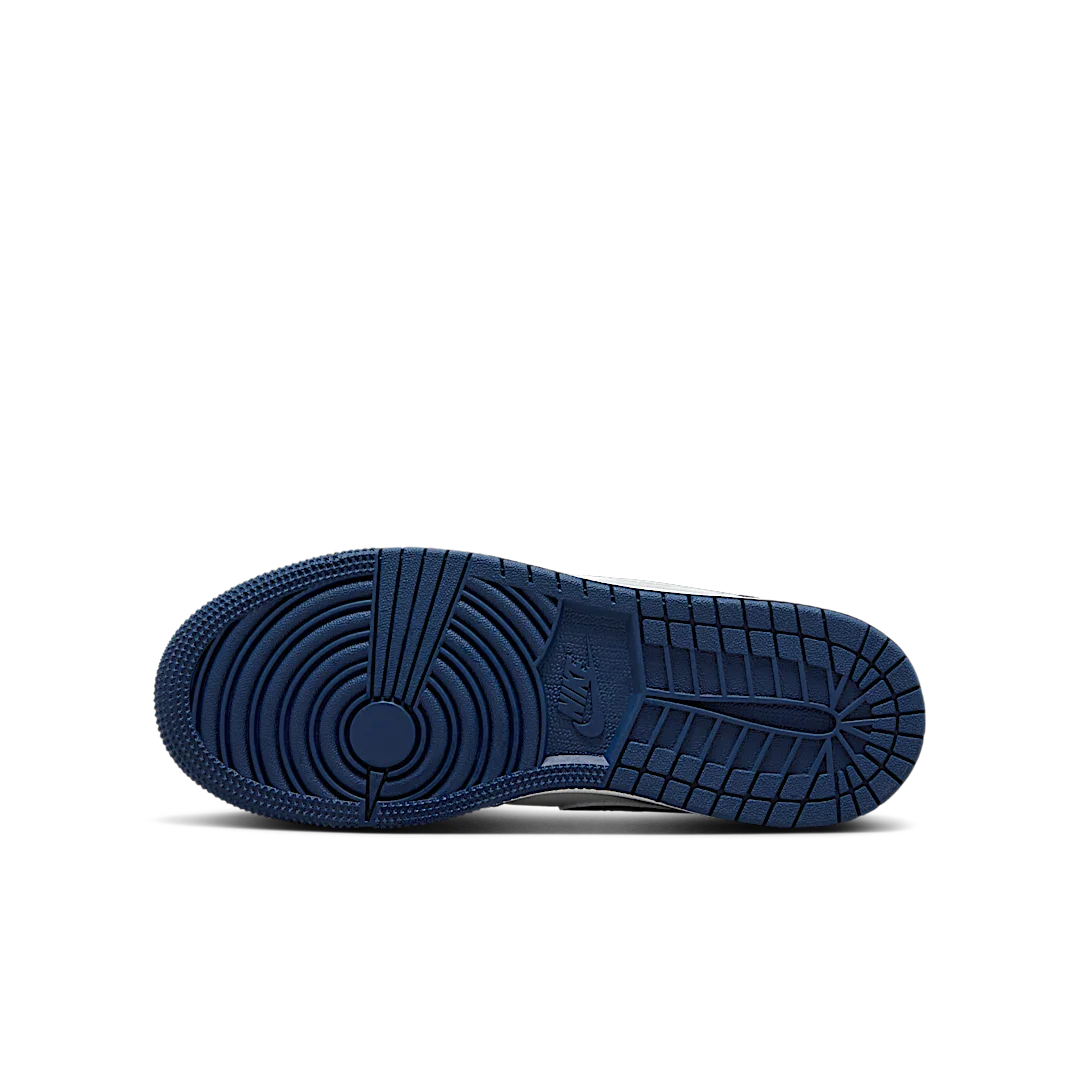 Air Jordan 1 Low Midnight Navy Wolf Grey