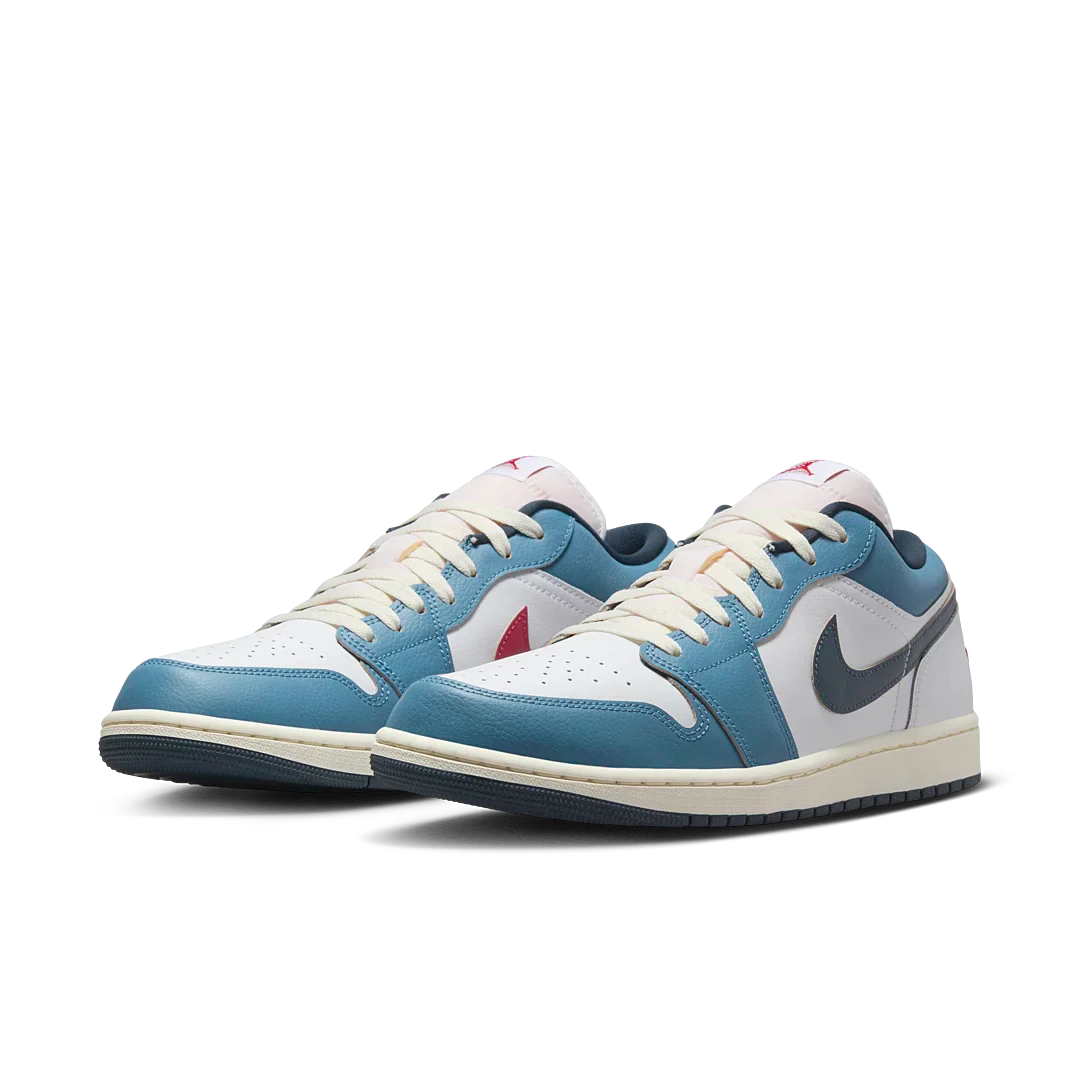 Air Jordan 1 Low SE Armory Navy