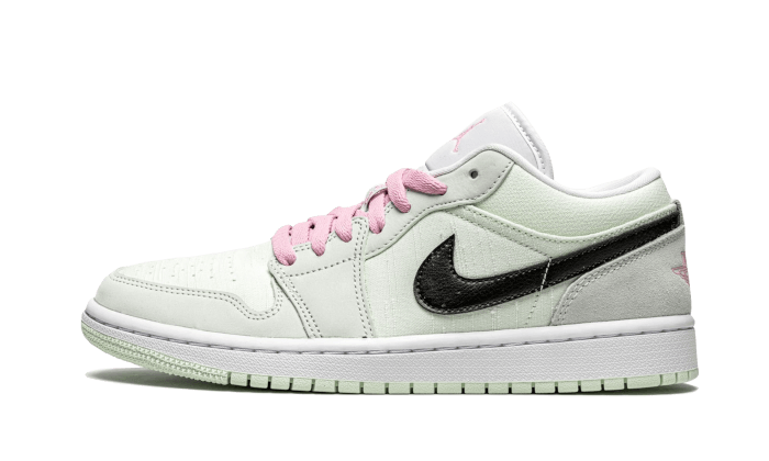 Air Jordan 1 Low SE Barely Green