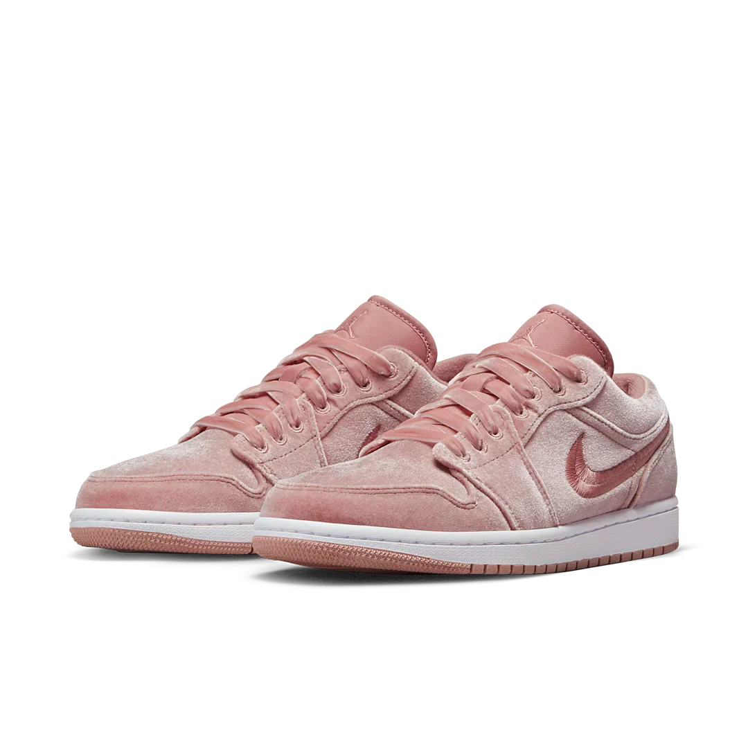 Air Jordan 1 Low SE Pink Velvet
