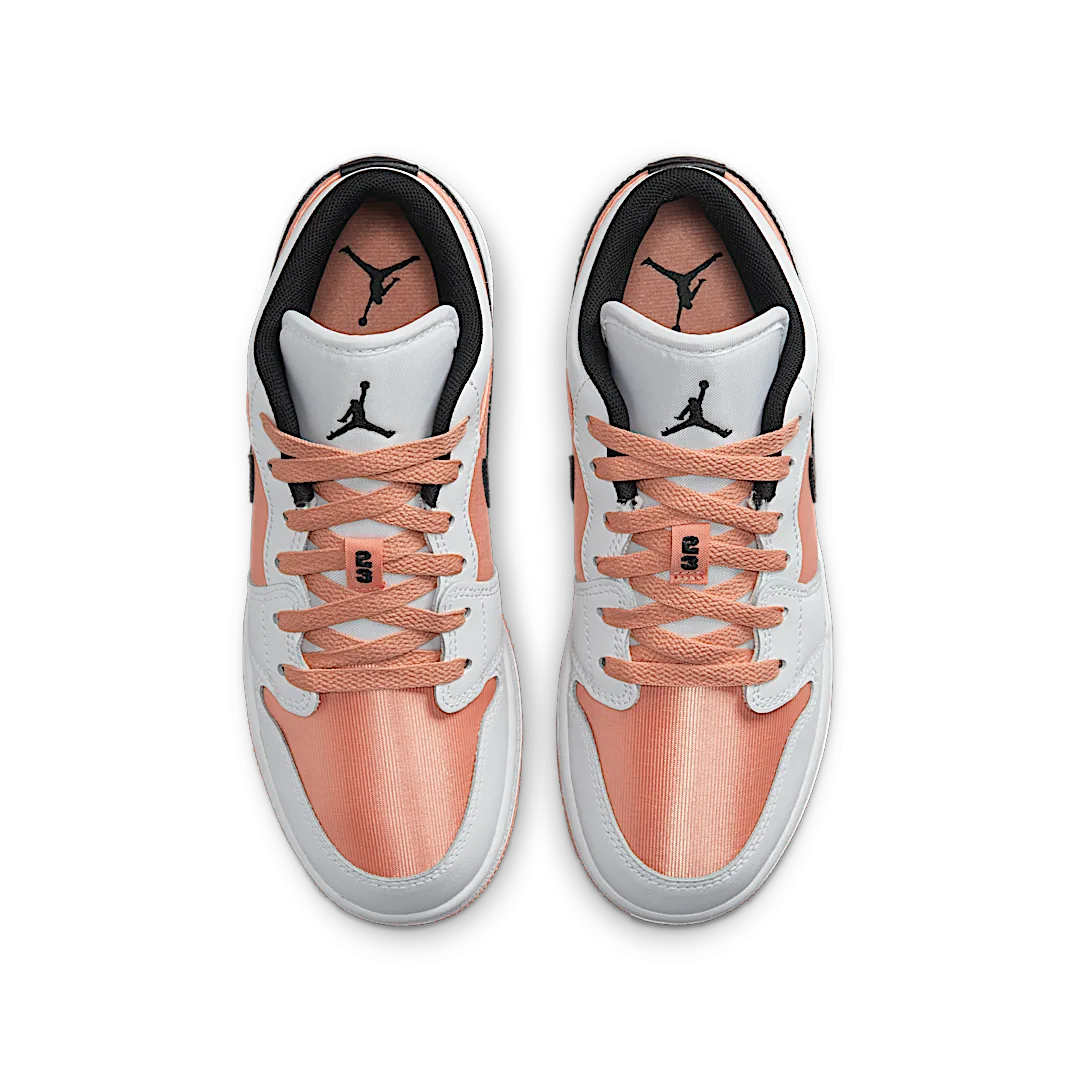 Air Jordan 1 Low White Light Madder Root