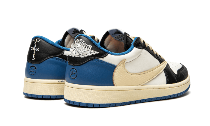 Air Jordan 1 Retro Low OG SP Fragment x Travis Scott