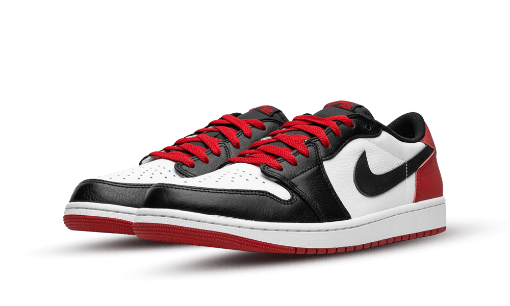 Air Jordan 1 Retro Low OG Black Toe (2023)