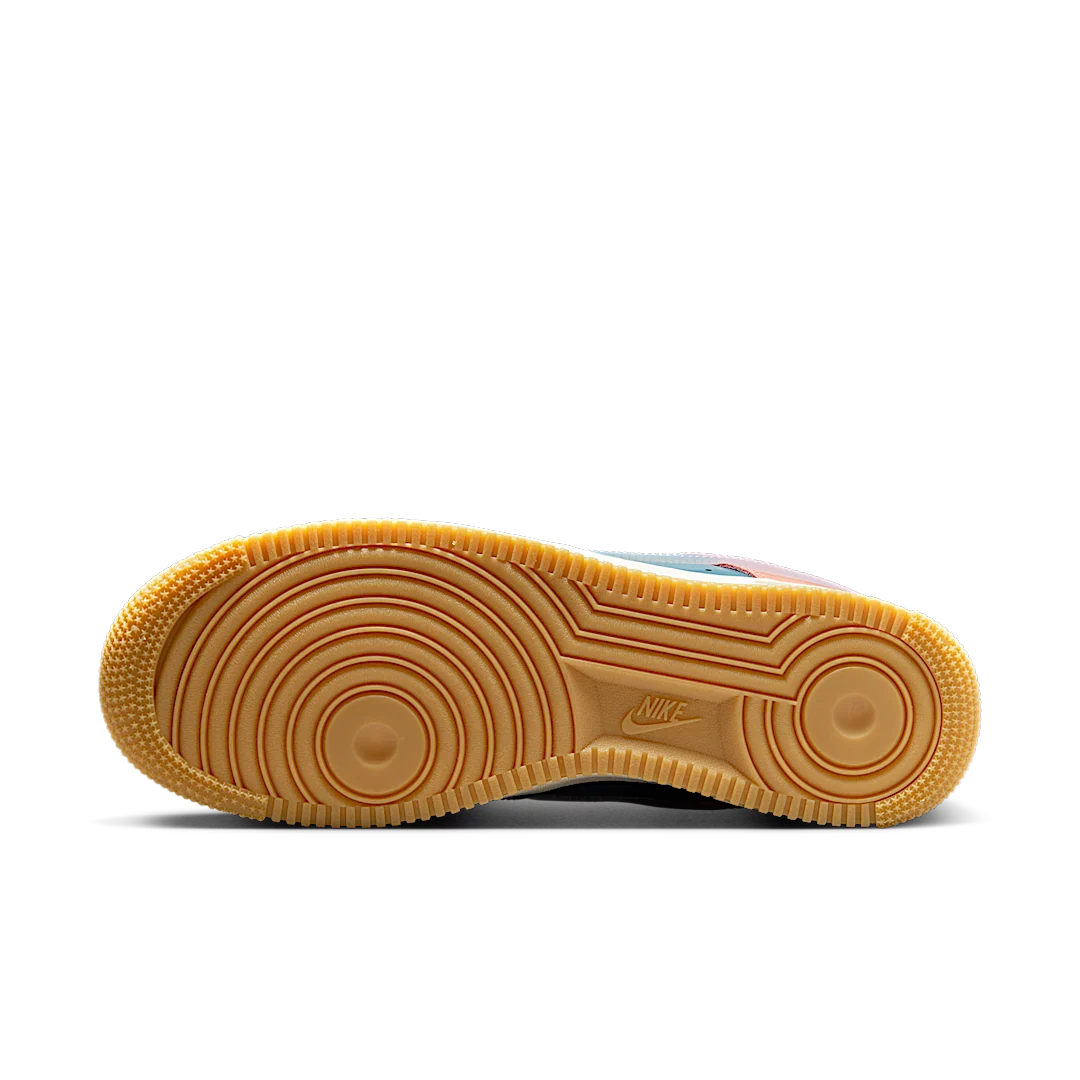 Nike Air Force 1 Low SP Undefeated Multi-Patent Wild Berry