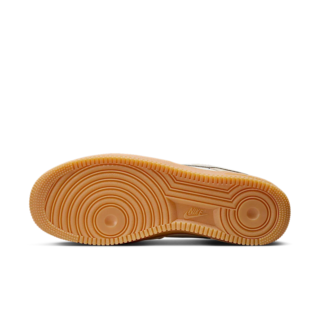 Nike Air Force 1 Low '07 LV8 Phantom Light Smoke Gum