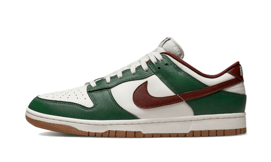 Nike Dunk Low Gorge Green