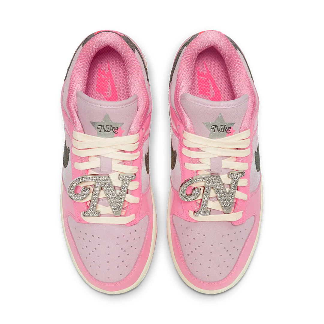 Nike Dunk Low LX Barbie