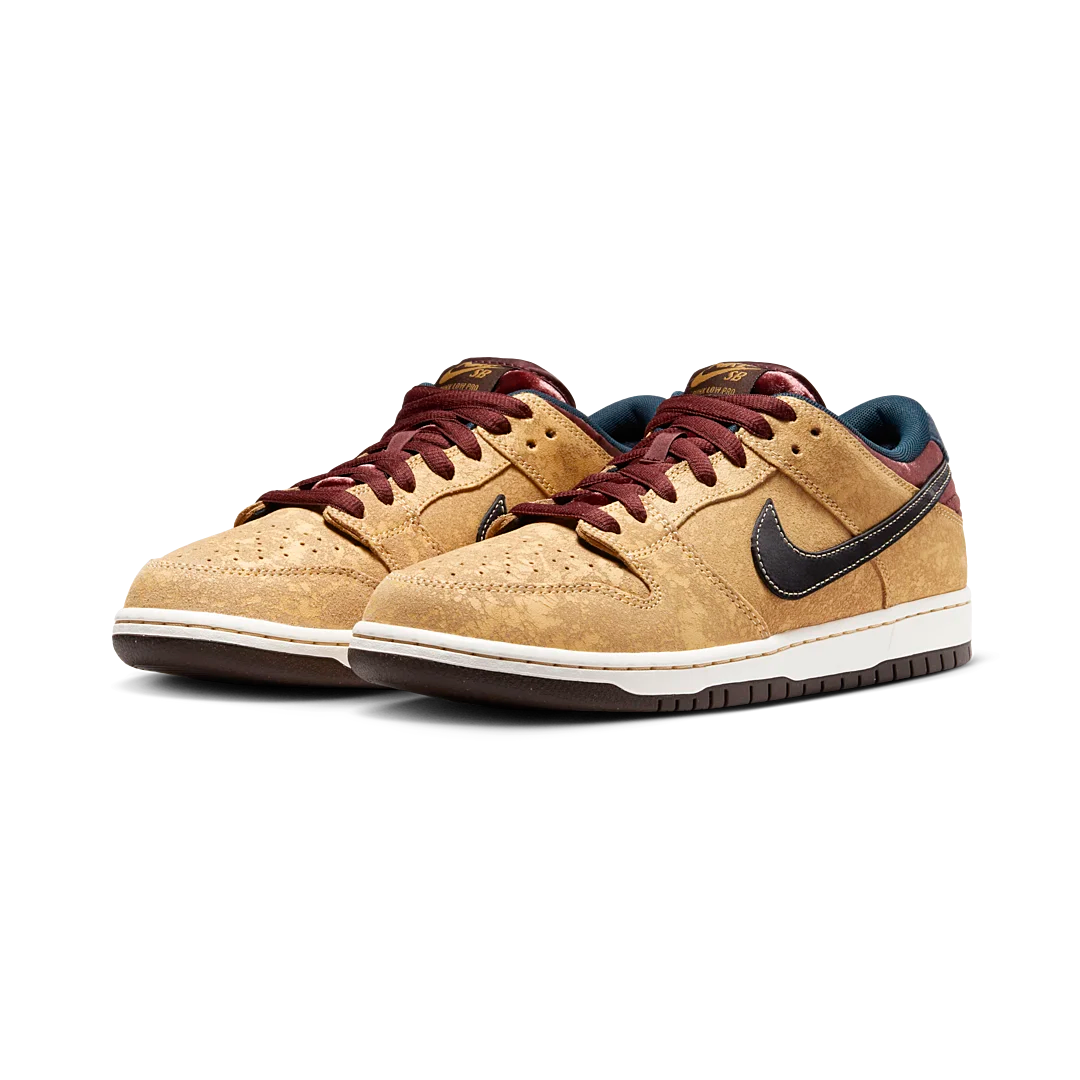 Nike SB Dunk Low City of Cinema