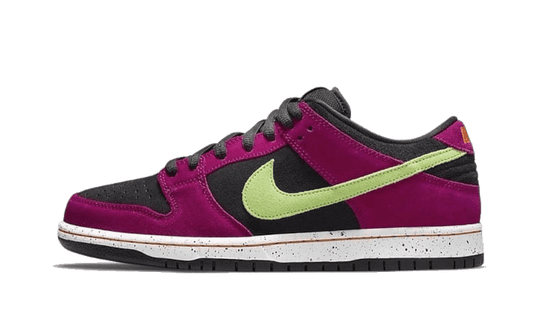 Nike SB Dunk Low Pro ACG Terra Red Plum
