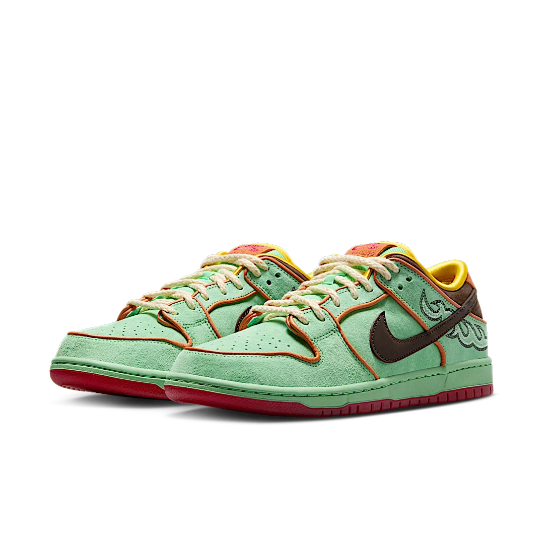 Nike SB Dunk Low Rodeo Tourmaline