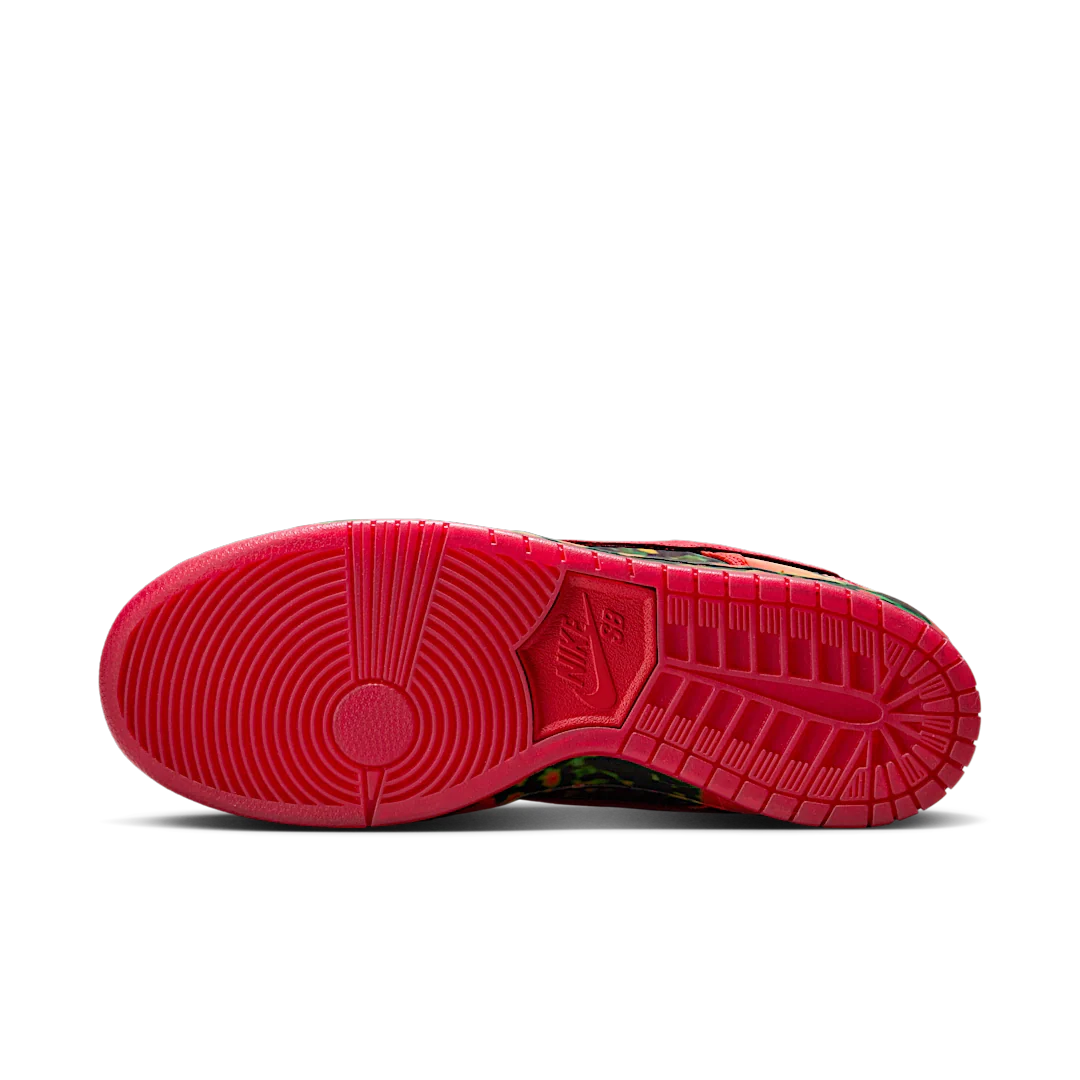 Nike SB Dunk Low The Wizard of Oz Poppy Field